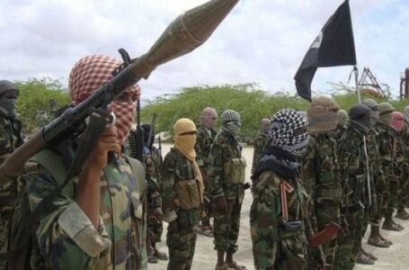 معارك “الشباب” في المناطق الحدودية بمحافظة “بكول” .. فتح جبهة جديدة أم استباق لعمليات أمنية محتملة ضدها؟