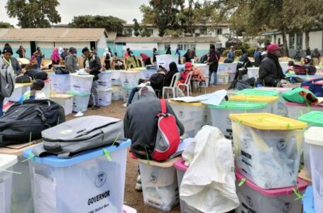 بعد منافسة محتدمة بين رائيلا أودينغا ووليام روتو .. الكينيون ينتظرون بفارغ الصبر نتائج الانتخابات الرئاسية