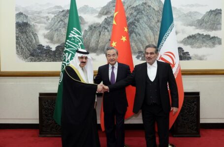 التقارب السعودية الإيراني .. بين مصالح المنطقة وتأثيراته على تنافس القوى الدولية فيها