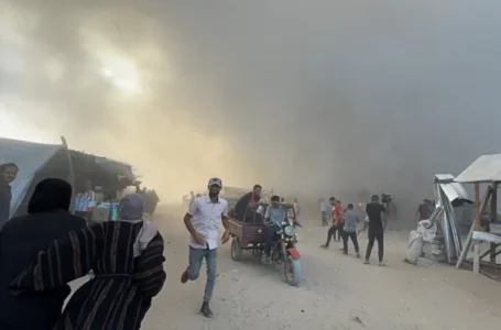الحرب على “غزّة” .. الاحتلال يرتكب مجزرة جديدة في مخيم النصيرات