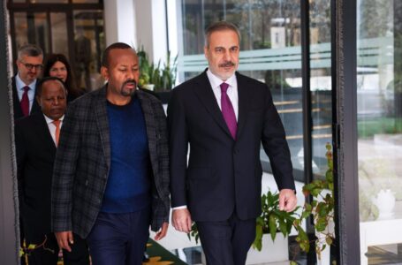المحادثات الصومالية الإثيوبية .. الوسيط التّركي يصل إلى أديس أبابا