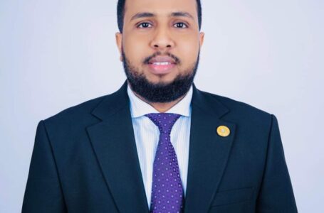 الصومال .. إقالة مبعوث الرئيس لشؤون الصحة والتّغذية
