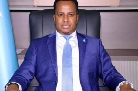 الصومال .. تعديلات وزارية في الحكومة الفيدرالية
