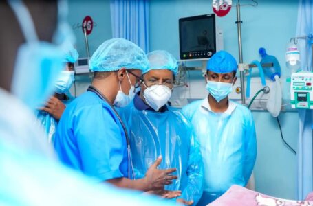 الرئيس الصومالي يتفقد جرحى القوات المتحالفة في مستشفيات “مقديشو”