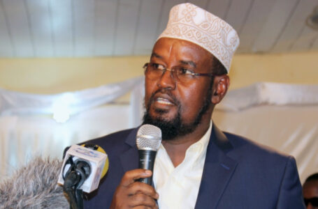 Jubbaland FMS president Ahmed Madobe appoints his cabinet members two years after his elections.