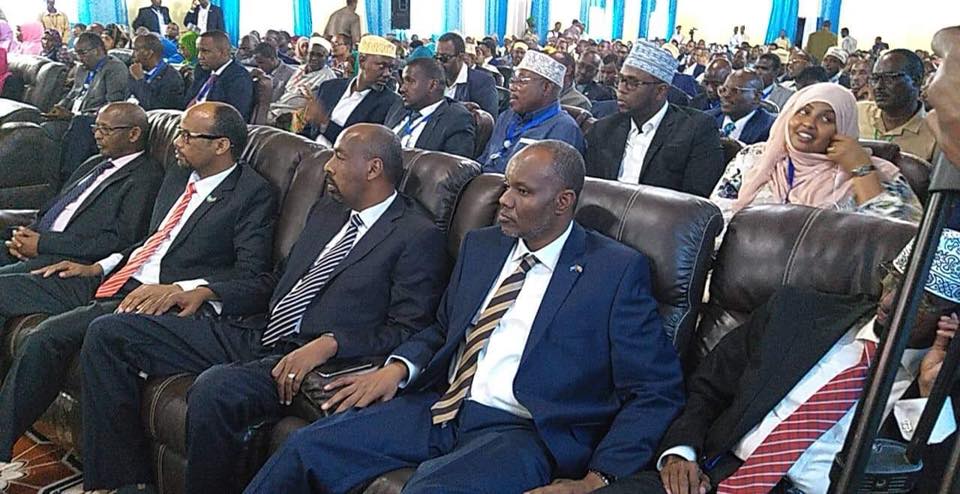 Koofurgalbeed & Puntland maxaa kala duway labada doorasho?