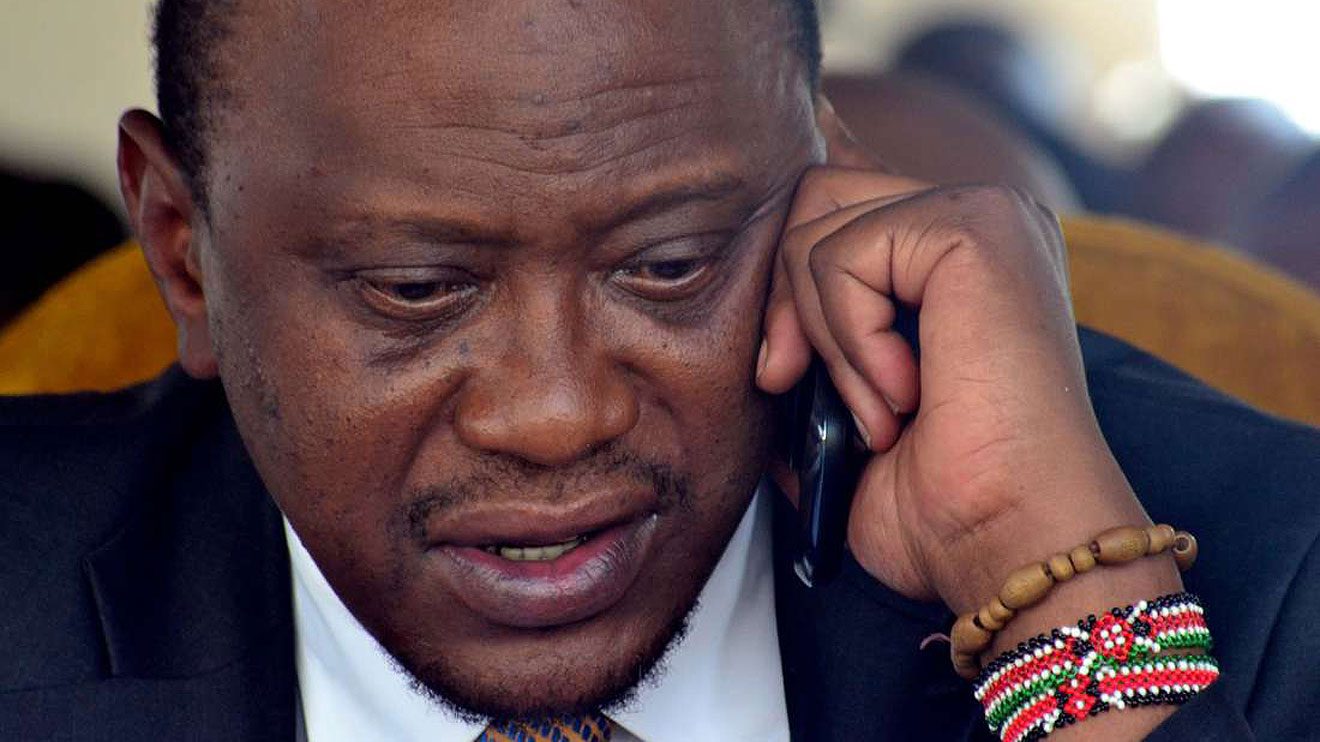 Rag iska dhigay Uhuru Kenyatta oo lacag badan dhacay