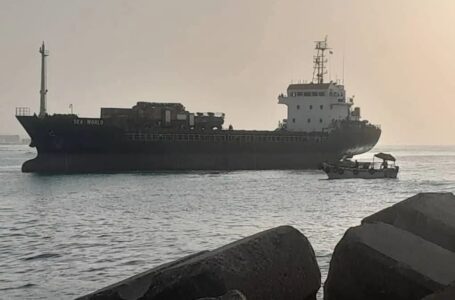 Puntland oo war ka soo saartay Markabka ku xiran dekadda Boosaaso