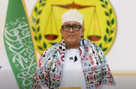 Madaxweyne Cirro oo ciidanka Somaliland amray in ay dib uga laabtaan Boorama