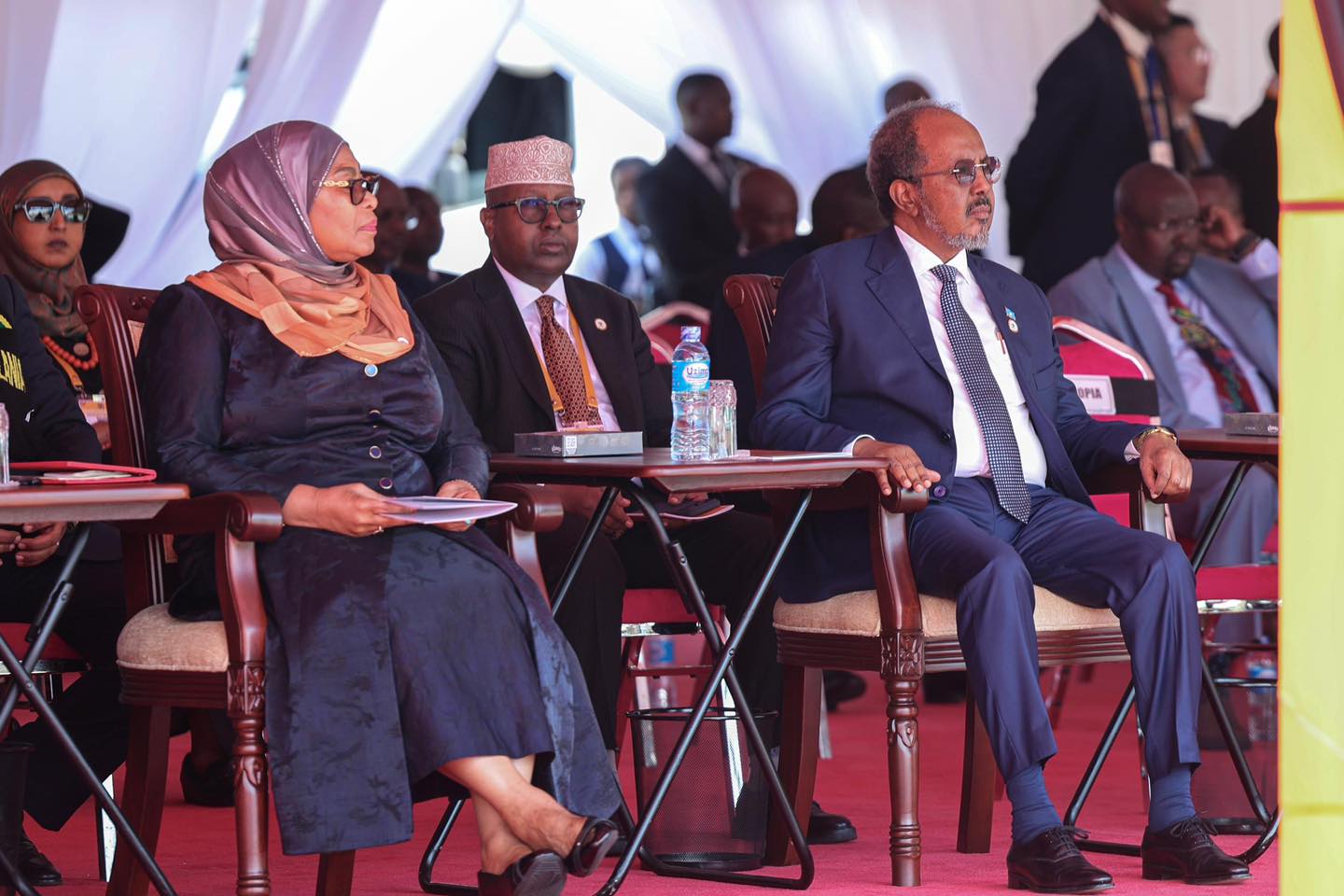 MW Xasan Shiikh oo ka qeyb galay caleemo saarka dhigiisa Uganda ...