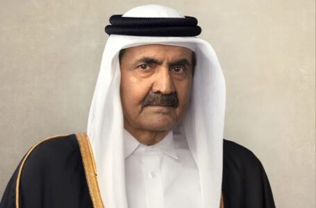 Amiirkii hore ee Qatar ee Afgambiga xilka uga qaatay Aabihiis oo geeriyooday
