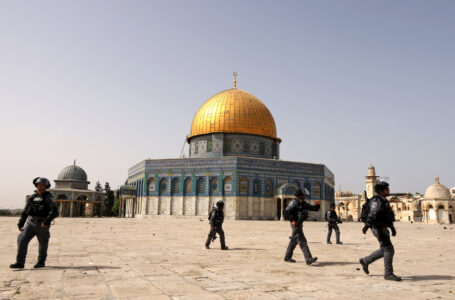 Soomaaliya oo cambaaraysay weerarka Israa’iil ay ku qaadday Masjidka Al-Aqsa