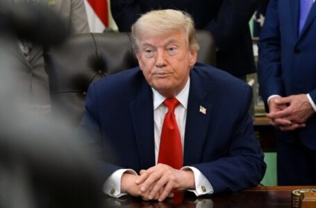 Maxaa baddelay go’aankii Trump uu ku shaaciyay in uu duullaan ku qaadayo Iiraan?